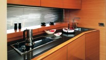 ATLANTIS 54  -  Galley 2